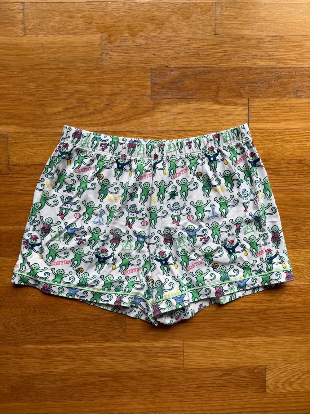 Roller Rabbit Boston Monkey Print Shorts – Size Small